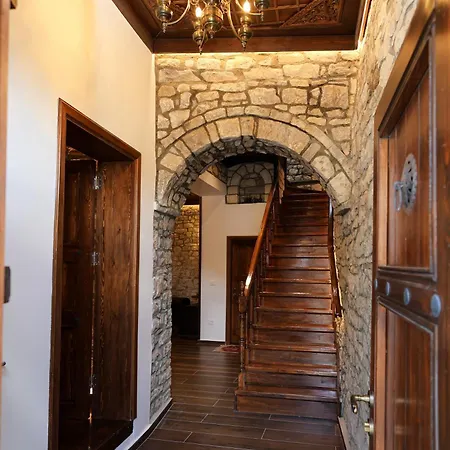 Hotel E Gurit - Boutique 3*