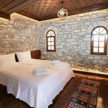 E Gurit - Boutique Hotel