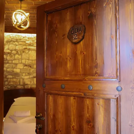 Hotel E Gurit - Boutique