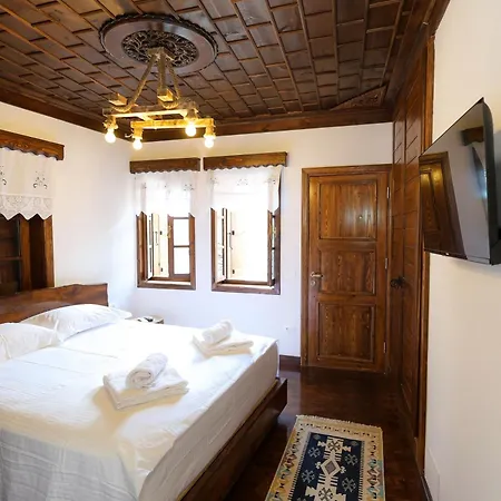 Hotel E Gurit - Boutique 3*