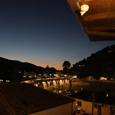 E Gurit - Boutique Hotel