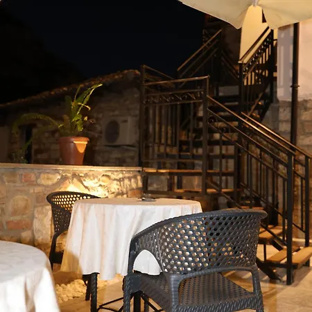 E Gurit - Boutique 3*