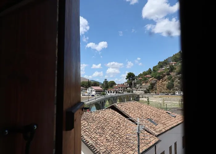 E Gurit - Boutique Otel