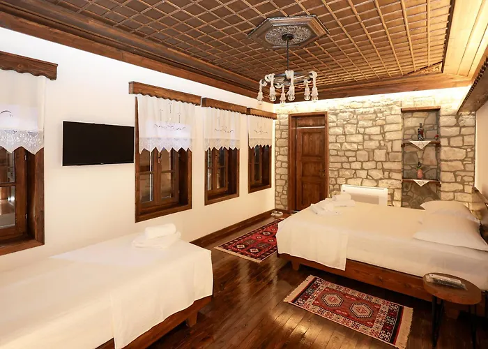 E Gurit - Boutique Otel 3*