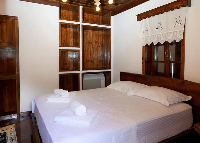 E Gurit - Boutique Berat