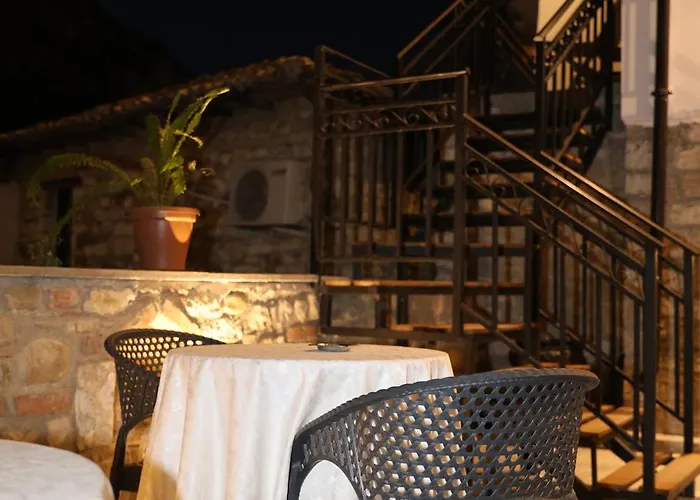 E Gurit - Boutique 3*