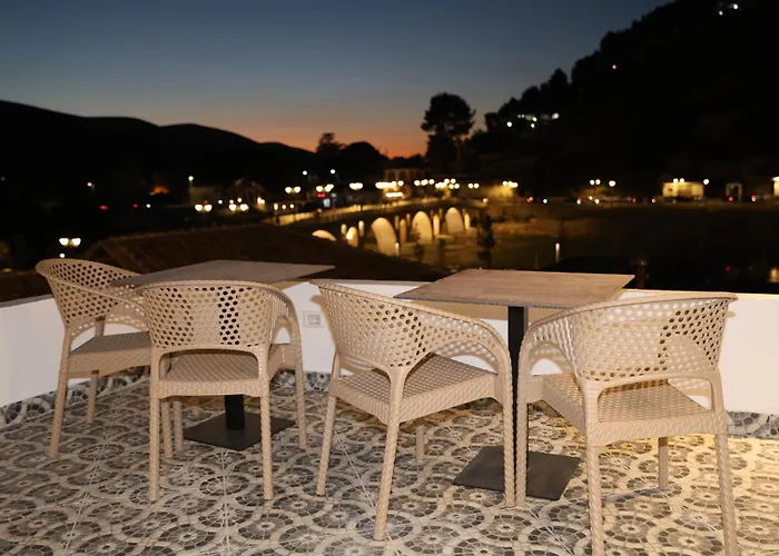 E Gurit - Boutique Berat