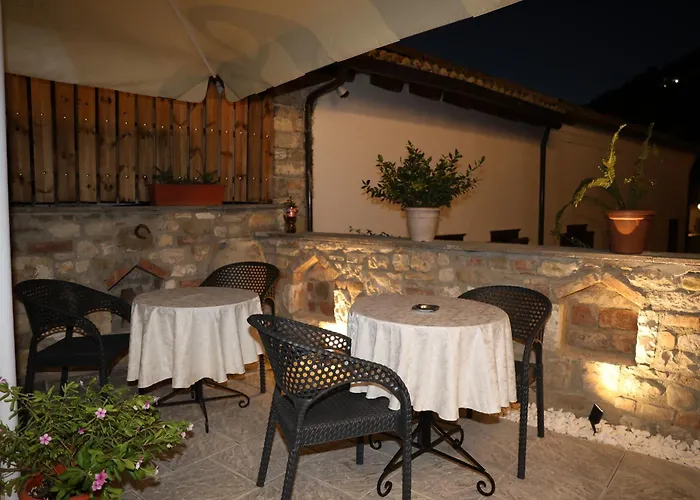 E Gurit - Boutique Otel Berat