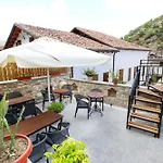 E Gurit - Boutique Hotel Berati