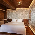 E Gurit - Boutique 3* Berati
