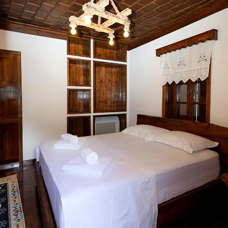 E Gurit - Boutique ベラト